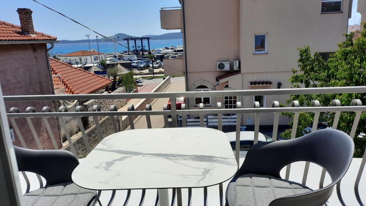 Apartments & Room Marina View 沃迪切 外观 照片