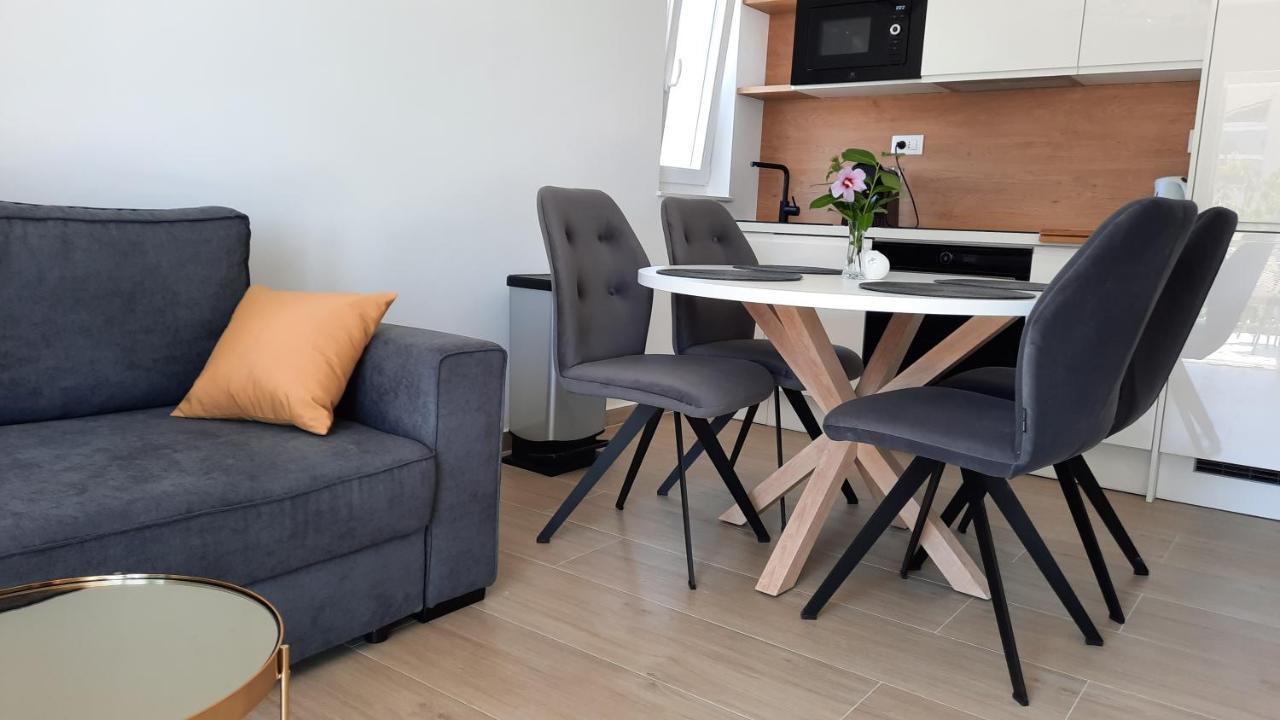 Apartments & Room Marina View 沃迪切 外观 照片