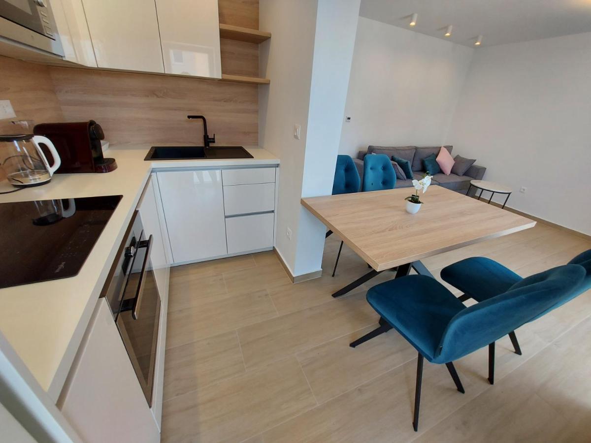 Apartments & Room Marina View 沃迪切 外观 照片