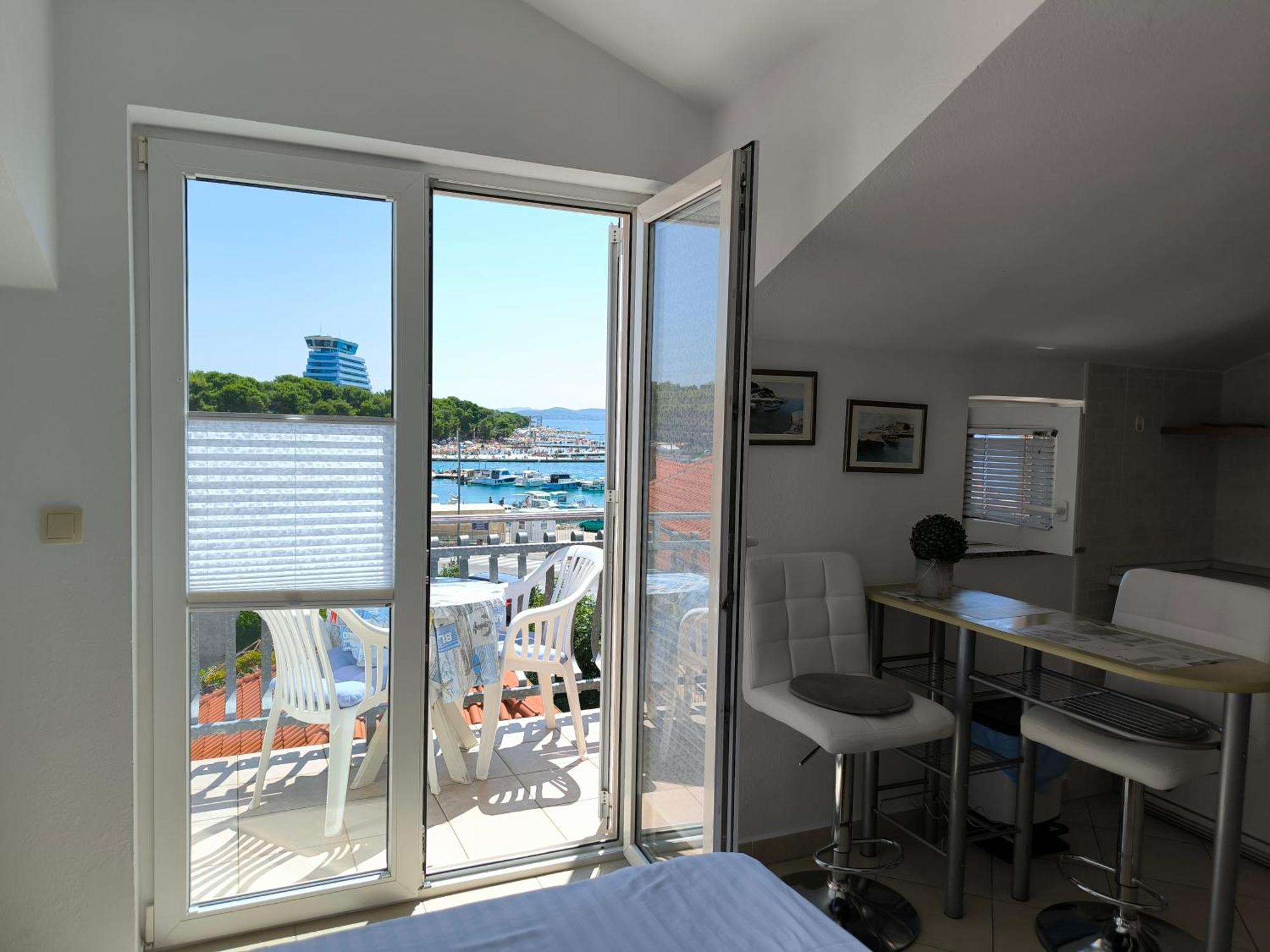 Apartments & Room Marina View 沃迪切 外观 照片
