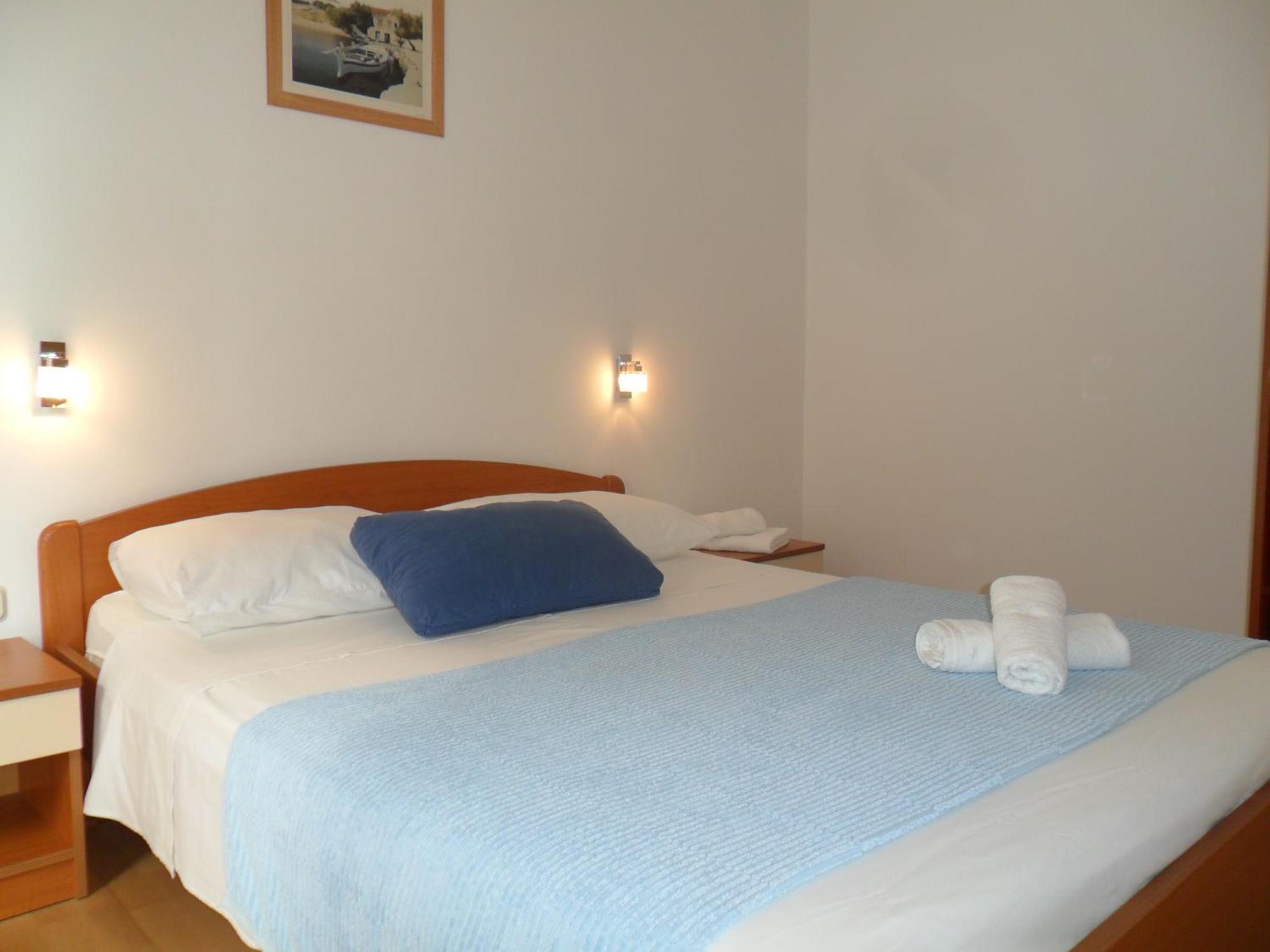 Apartments & Room Marina View 沃迪切 外观 照片