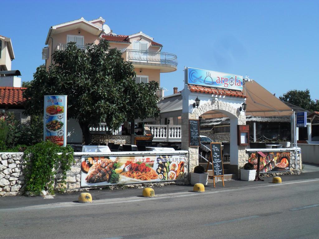 Apartments & Room Marina View 沃迪切 外观 照片